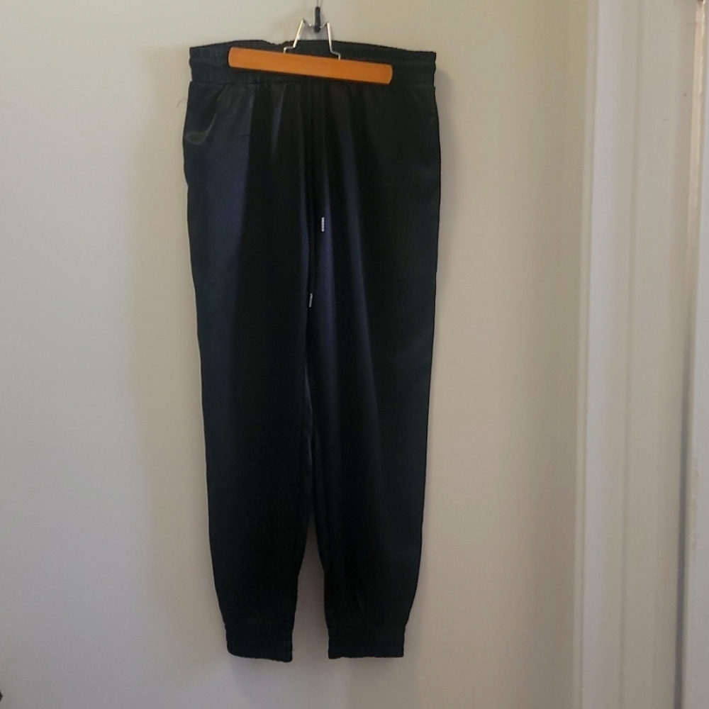 Silky joggers